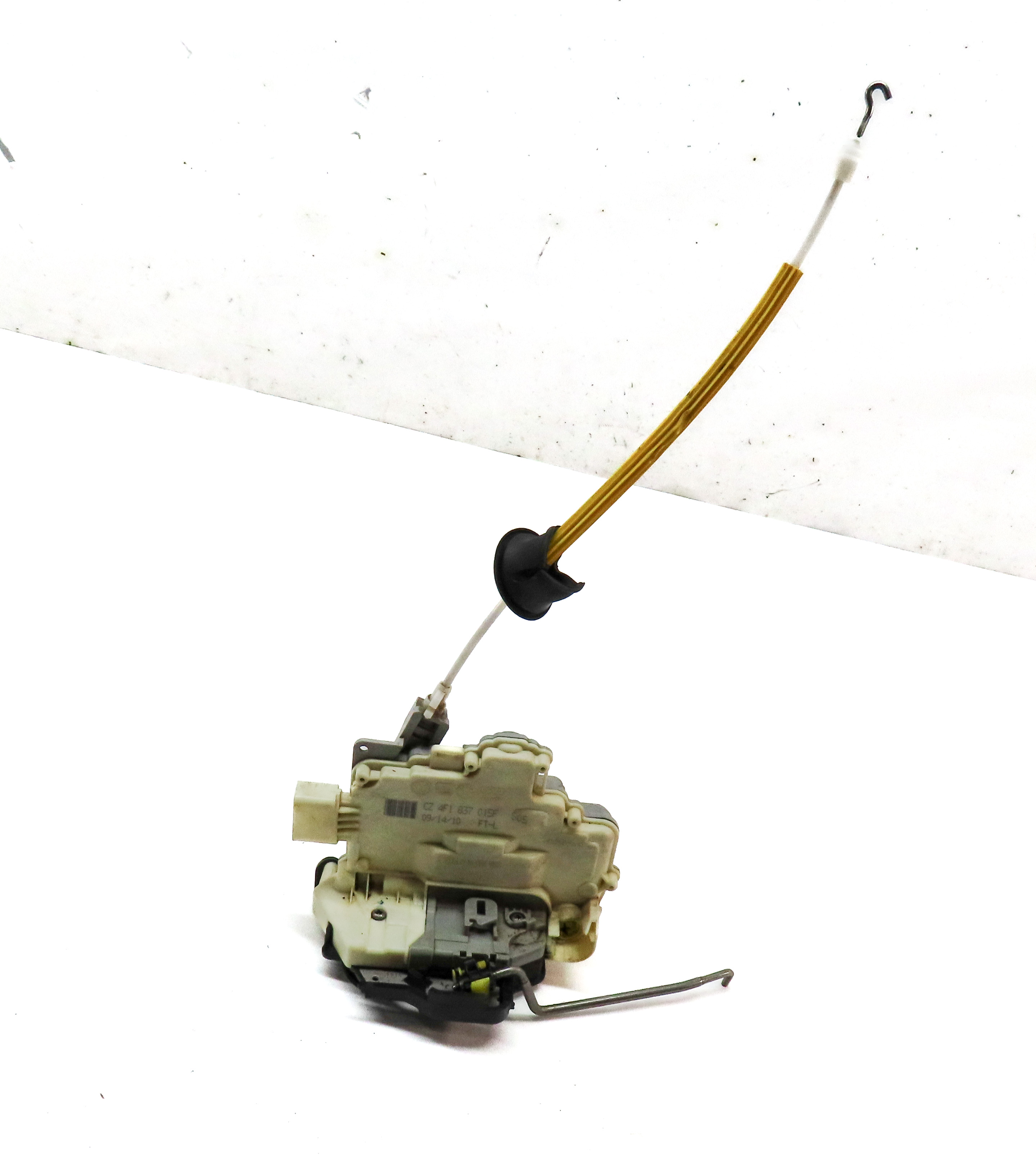 05-15 AUDI A3 A6 S6 A8 S8 R8 (8P C6 D3 4S) LEFT DRIVER DOOR LOCK LATCH ACTUATOR — exact item pictured